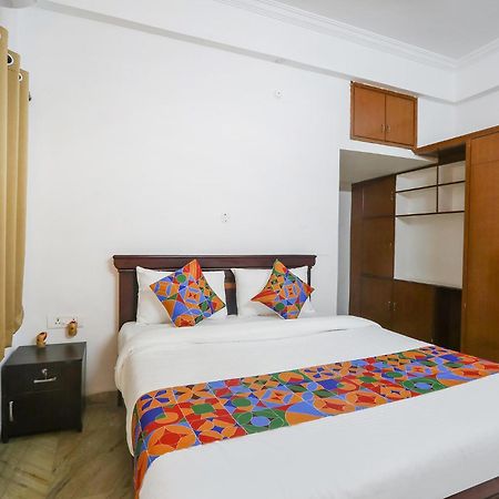 Fabhotel Sv Orchids Jubilee Hills Hyderabad Room photo